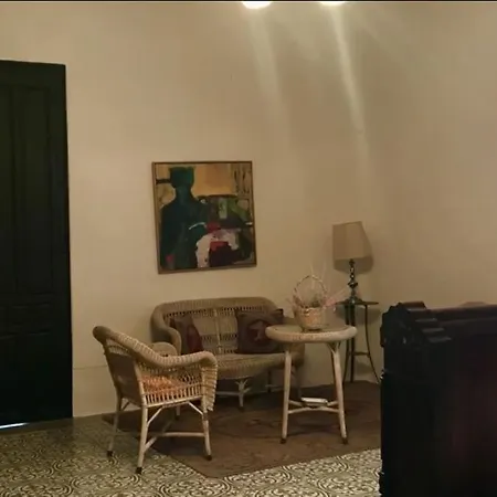 La Almedina: Palacio De Foronda *